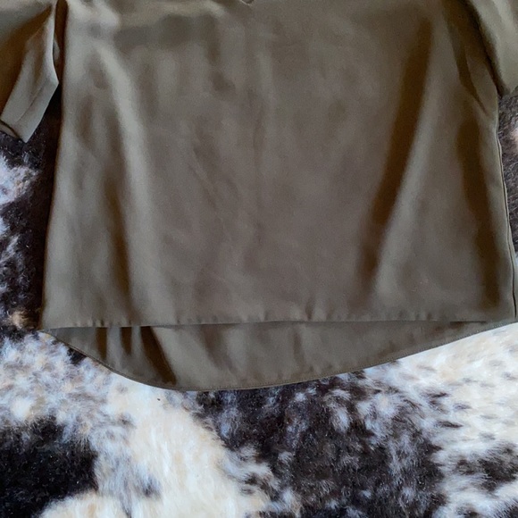 Babaton Blouse - Picture 4 of 5